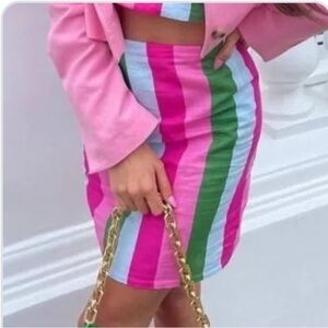 Zara Vibrant Pink Green Striped Side Zip Mini Resort Wear Skirt Size M
